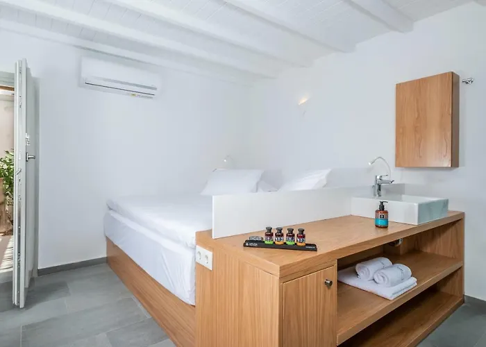 Dreambox Mini Villa Ornos (Mykonos)